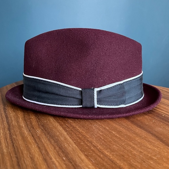 100% Wool Burgundy Fedora | New York Hat Co. - Picture 1 of 7